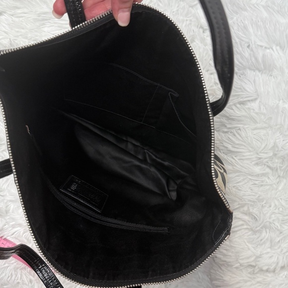 Coach Tote - Picture 7 of 15